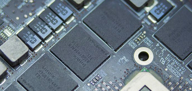 博通，為何老被告？